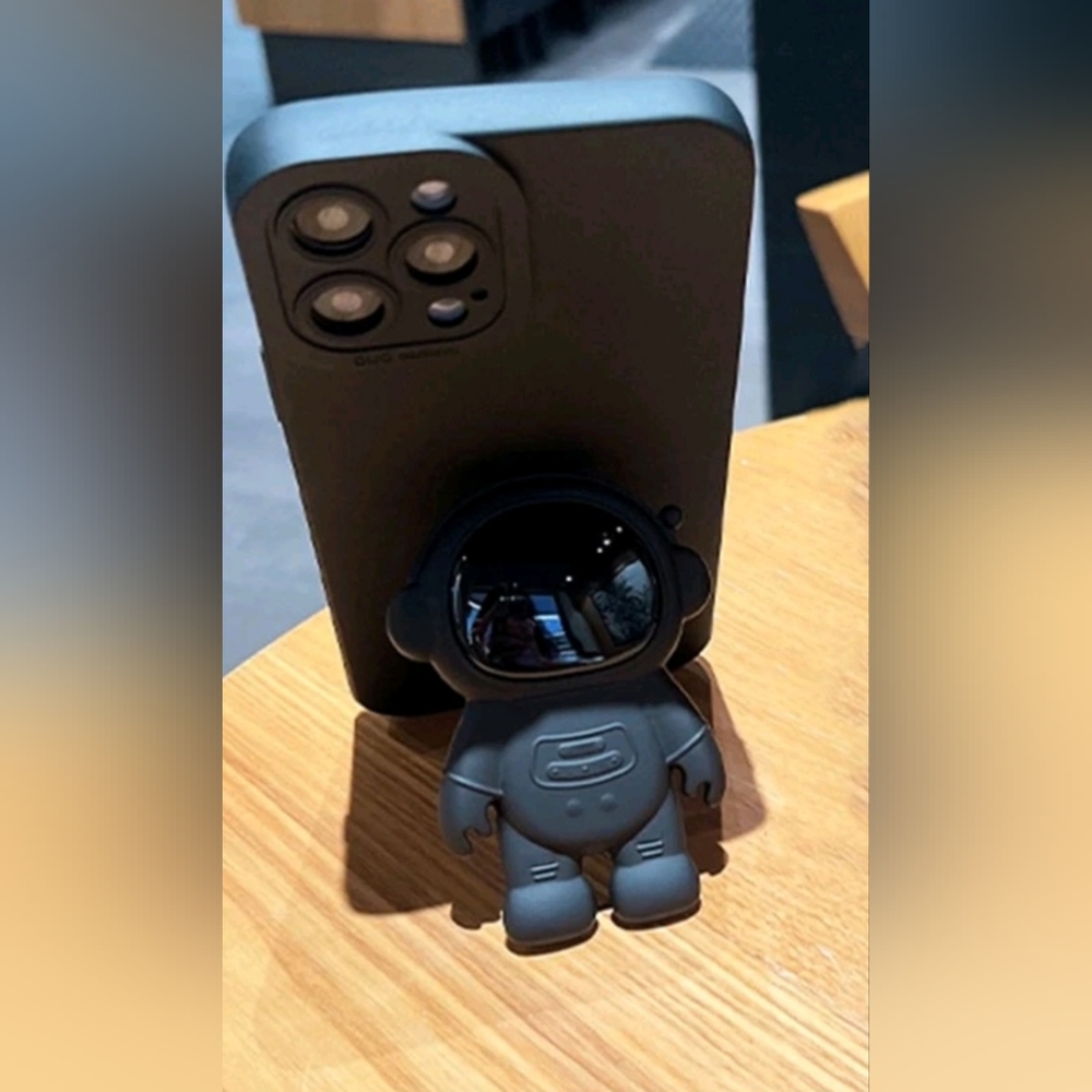 IPhone 15 phone case (Pro&Pro Max) - Picture 3 of 3